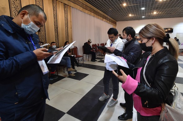 Предварительные данные на 23:00: зафиксирован 101 возможное нарушение в день голосования: 65 по городу Бишкек, 36 по городу Ош.